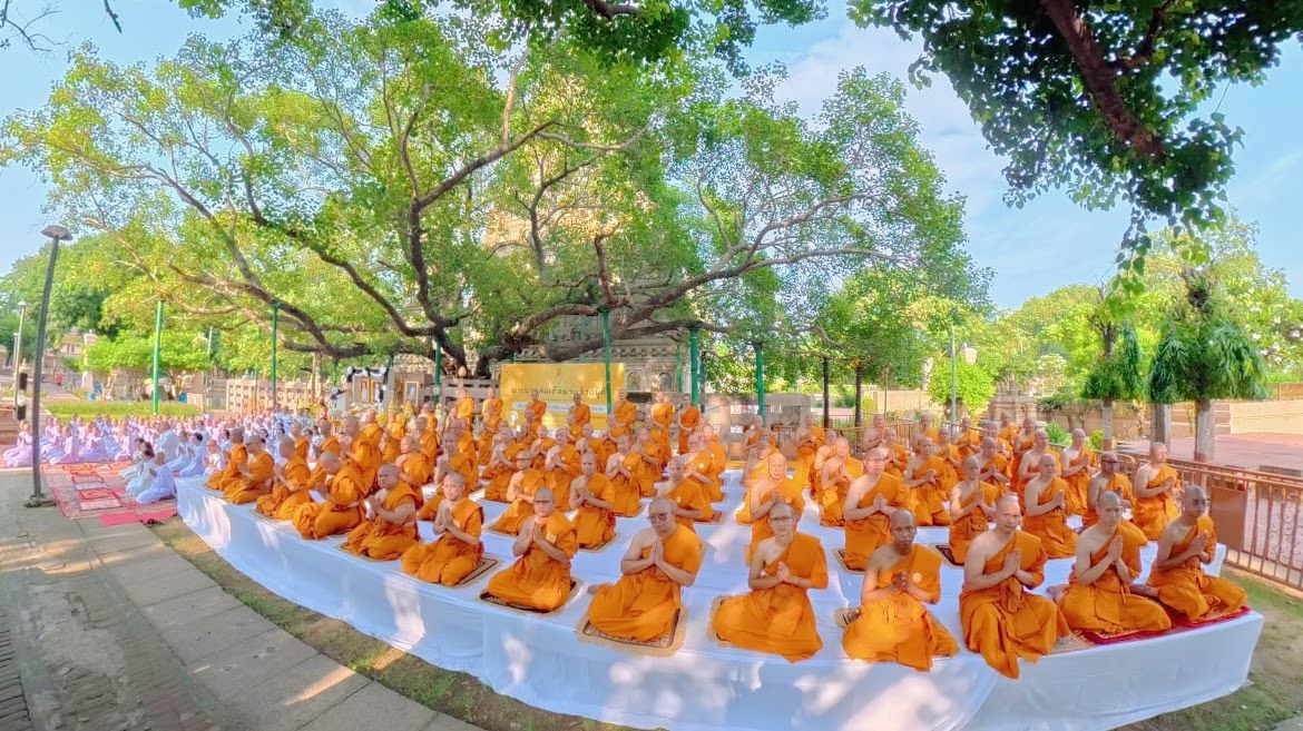 🙏โครงการอุปสมบท บวชชีพรหมโพธิ และปฏิบัติธรรม อุทิศถวายสมเด็จพระนางเจ้าสิริกิติ์พระบรมราชินีนาถ พระบรมราชชนนีพันปีหลวง ณ ดินแดนพุทธภูมิ ประเทศอินเดีย – เนปาล ระหว่างวันที่ ๗-๑๙ สิงหาคม ๒๕๖๙🙏